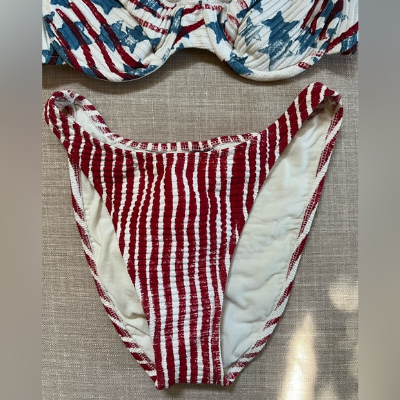 New rare never worn 1980’s red white and blue high cut bikini size 11/12. - Picture 2 of 8